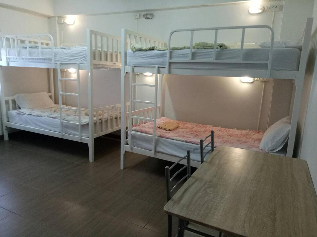 Tt Hostel Chiangrai Chiang Rai Bagian luar foto